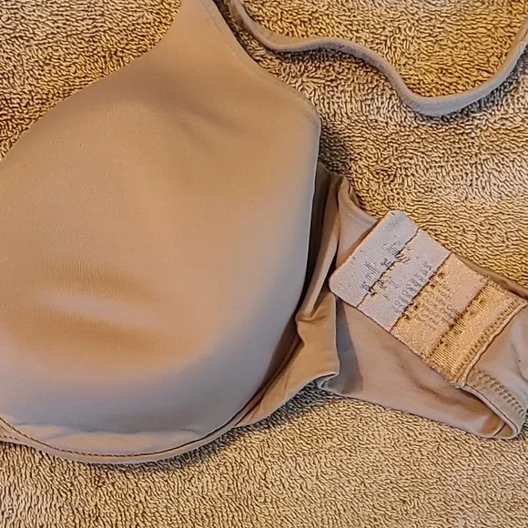 BRA BUNDLE by SOMA 34C - Picture 4 of 7